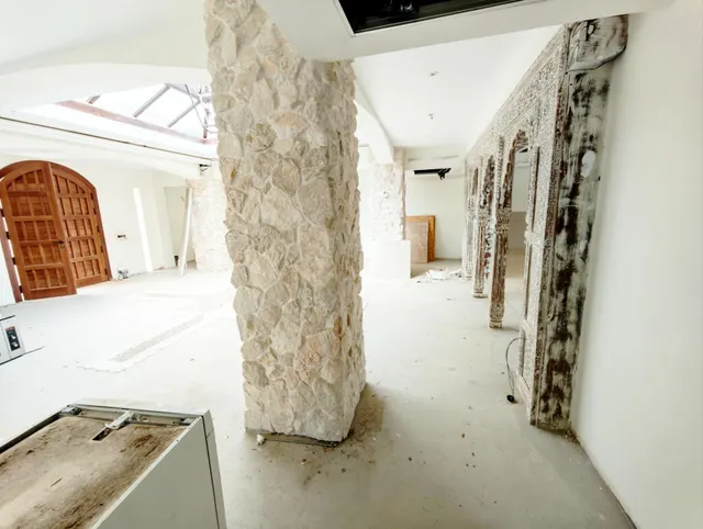 Villa semi reformada en la Mairena, 485m2 útiles, 3000m2 parcela, vistas abiertas a la montaña y mar al fondo — 6