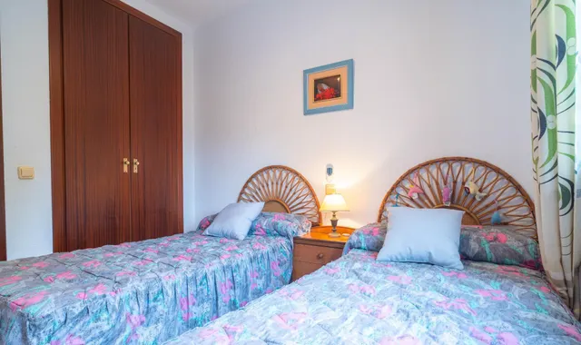 Amplio apartamento en la zona de Magic World — 26