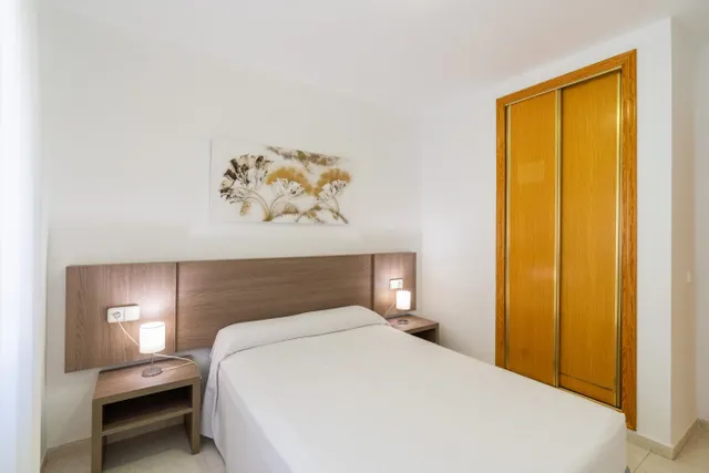 Apartamentos bungalow planta baja en calpe — 13