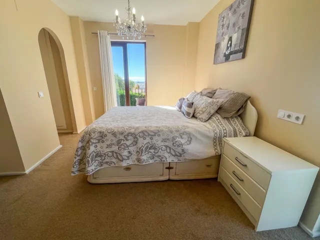 Villa 4 habitaciones 225m² en venta - Sierra cortina — 27