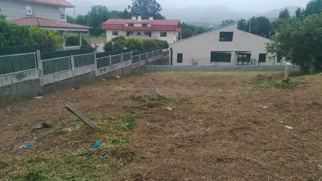Solar urbano de 409 m2 — 3