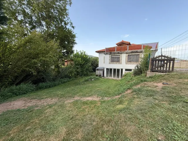 Chalet en Santa María de Cayón — 28