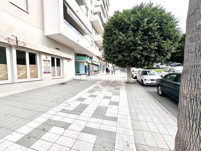 Restaurante 111m² en venta - Marbella — 31
