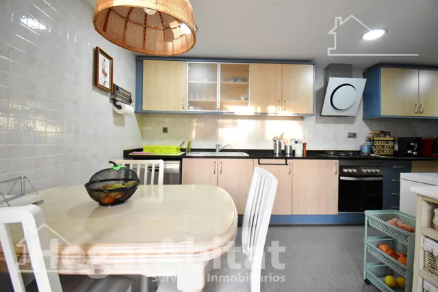 ¡Hogar de lujo! Muy amplio y luminoso en residencial con piscina, ascensor y dos terrazas — 9