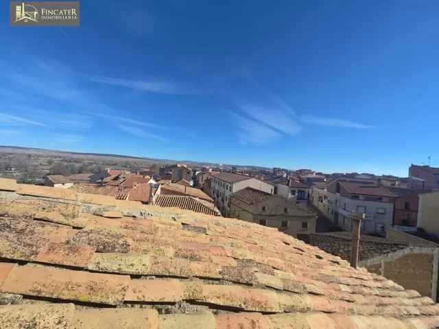 CASA EN CELLA — 43