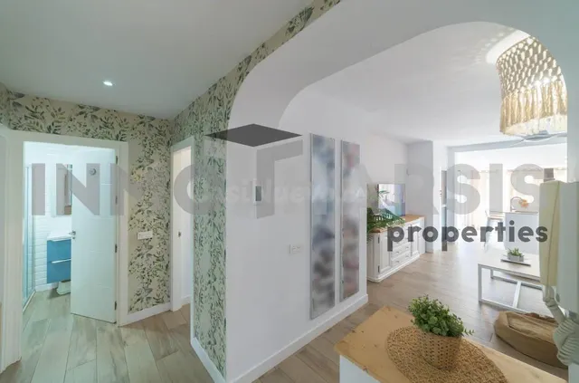 SE VENDE PISO EN TOYO CON AMPLIA TERRAZA TOTALMENTE REFORMAD - foto 3