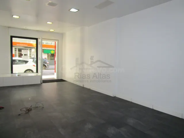 Local comercial 65m² en alquiler - Plaza de Lugo
