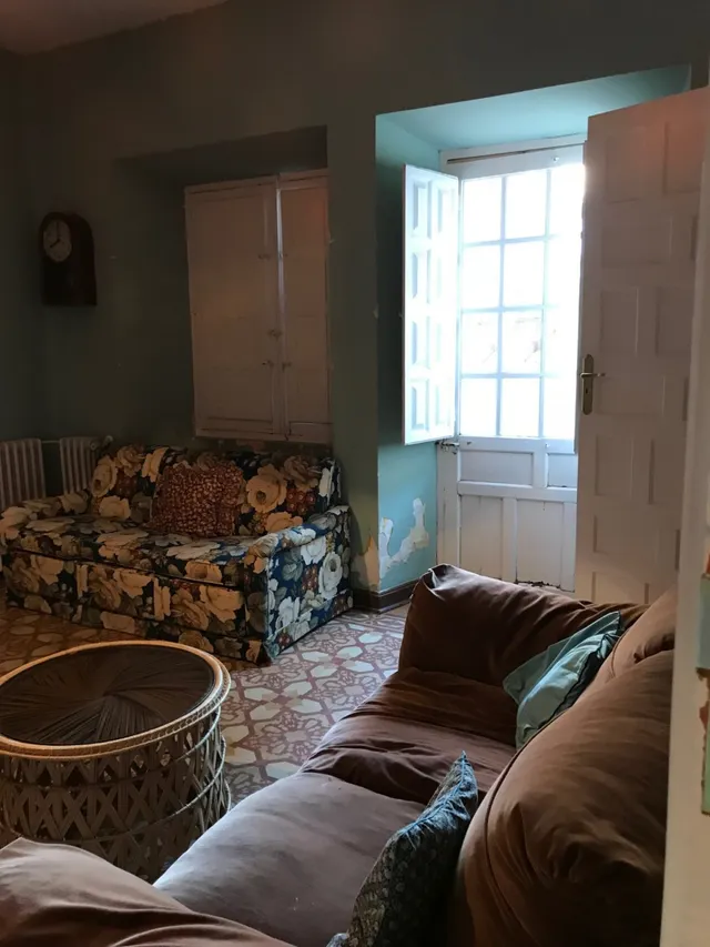 IMPRESIONANTE CASA EN EL CENTRO DE VALENCIA DE DON JUAN, IDEAL NEGOCIO. EN PERFECTO ESTADO. — 28