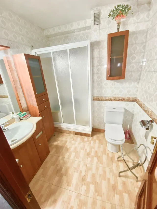 Piso 4 habitaciones 126m² en venta - Av. Barcelona - Viñuela - Rescatado — 13