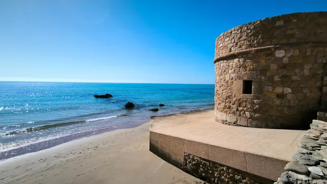 Estupendo apartamento totalmente reformado a unos pasos de la playa — 41