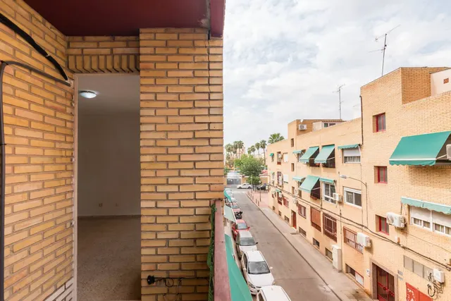 CENTRO PUENTE TOCINOS PISO 3 DORMITORIOS,  GARAJE Y BALCON — 33