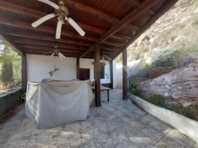 Casa con terreno en zona del Garruchal — 4