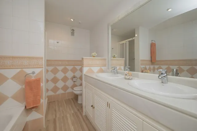 Apartamento 2 habitaciones 139m² en venta - Marbella — 28