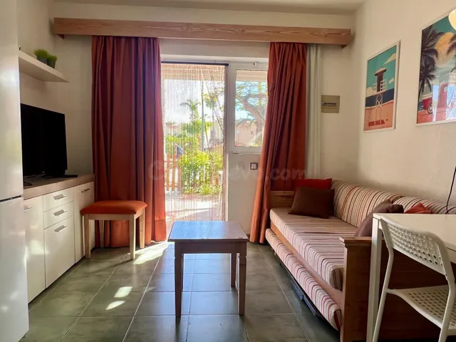 Luminoso y acogedor bungalow en alquiler — 5