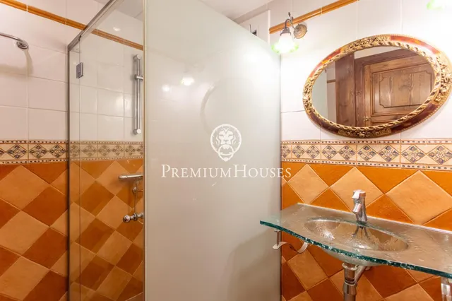Majestuosa propiedad única en venta en Cabrera de Mar — 24