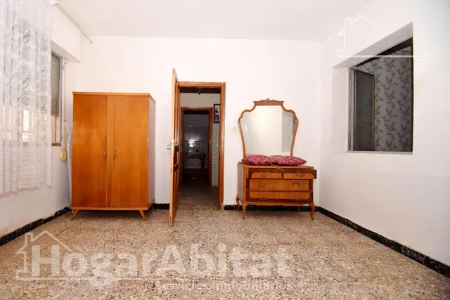 GRAN CASA CON TERRAZA Y TRASTERO — 13