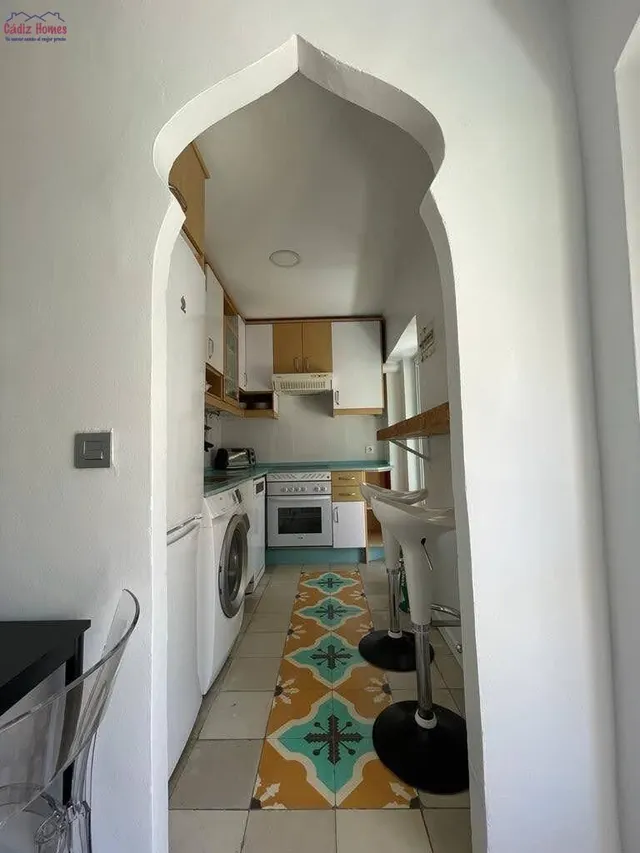 Preciosa vivienda en pleno centro, a escasos metros de plaza San Antonio — 2