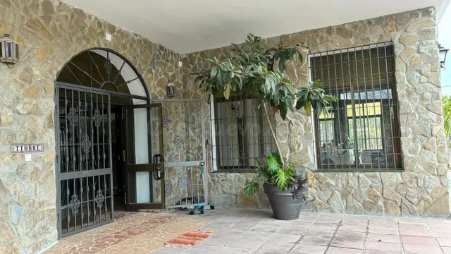 Oportunidad!!! Edificio Hotel en venta!!!! — 4