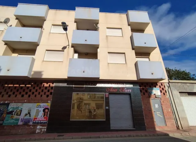 Oportunidad Única: Local Comercial en La Cañadica, Mazarrón - foto 5