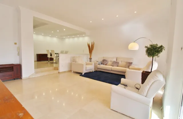 Exclusivo adosado en vistahermosa, Alicante — 439 m2 y dos grandes terrazas — 4