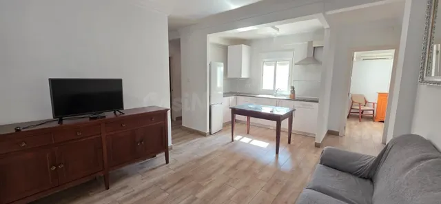 Piso totalmente reformado zona El Paraiso - foto 2