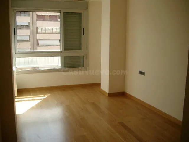 Estupenda vivienda con vistas al mar en la Av. Oscar Espla.  - foto 5
