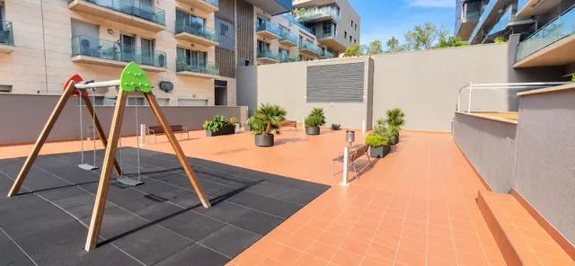 Vive junto al mar en Badalona: confort, tranquilidad y excelentes zonas comunitarias — 50