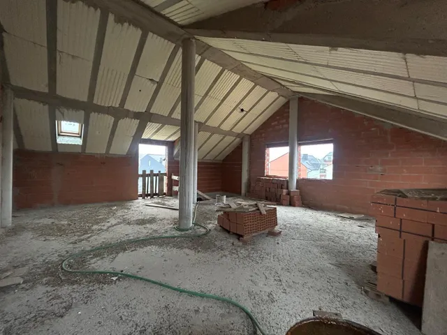 Se vende casa en construcción — 8