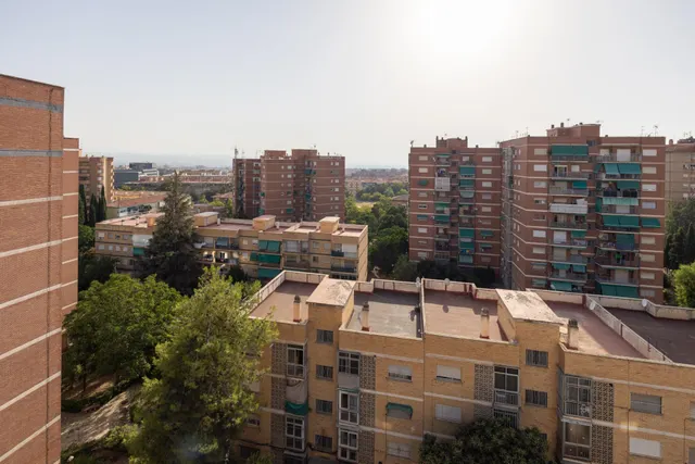 Precioso piso en Luz Casanova de Granada — 35