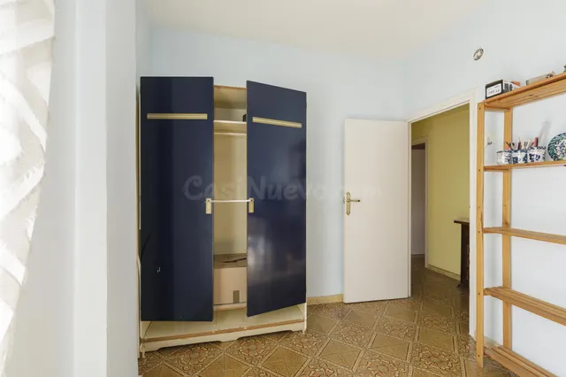 Piso para reformar junto a Avenida Dílar — 4