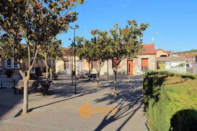 Oportunidad Única en el centro de Viana — 47