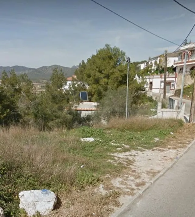 TERRENO EN CAN GORDEI CONSTRUYE TU HOGAR SOÑADO EN UN ENTORN - foto 4