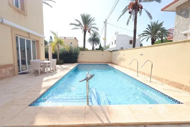 Chalet 4 habitaciones 222m² en venta - Costa blanca — 30