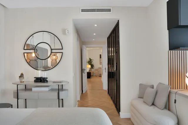 Apartamento completamente renovado en Las Tortugas de Aloha, Nueva Andalucía — 24