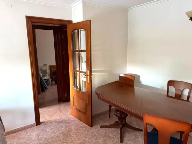 Se vende tercer piso con ascensor en la zona de Ciudad Jardín en Cartagena. — 14