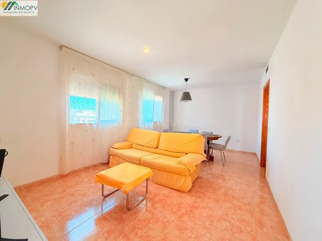 PISO DE 2 DORMITORIOS, 2 BAÑOS ZONA CENTRO VINARÒS! - foto 3