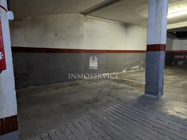 Parking en Venta — 3