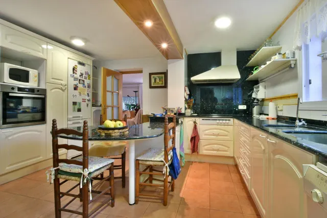 ESPECTACULAR PROPIEDAD EN LES PEDRITXES, MATADEPERA. PARA DOS FAMILIAS. PARCELA DE 4.000M2. — 8