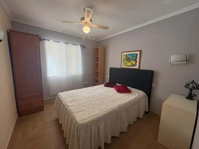 Adosado con tres dormitorios en el chaparral y listo para entrar a vivir — 11