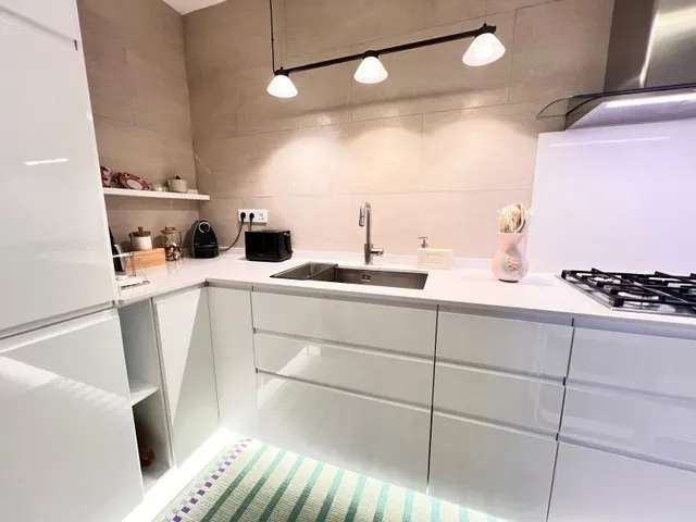 Piso reformado en venta situado en el Passeig dels Guíxols — 6