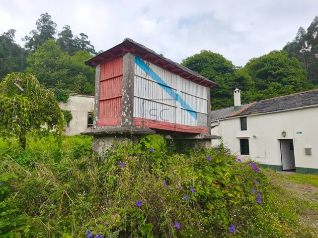 Casa de piedra con hórreo y finca en San Sadurniño - foto 2