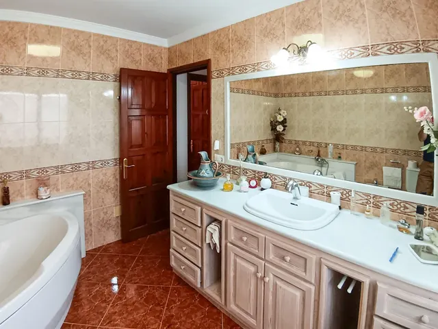 Acogedor Chalet en Planta Baja en San Oleo — 15