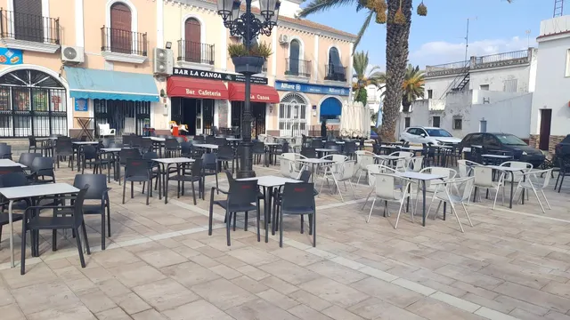 Bar en alquiler o traspaso en Trigueros (Huelva) con amplia terraza — 9