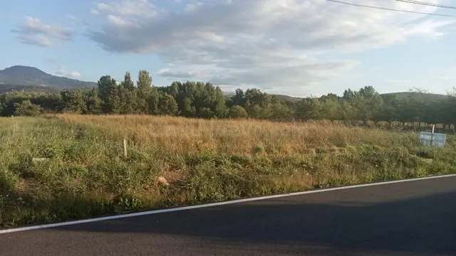 SE VENDE FINCA URBANA EN VILLADEPALOS - foto 3