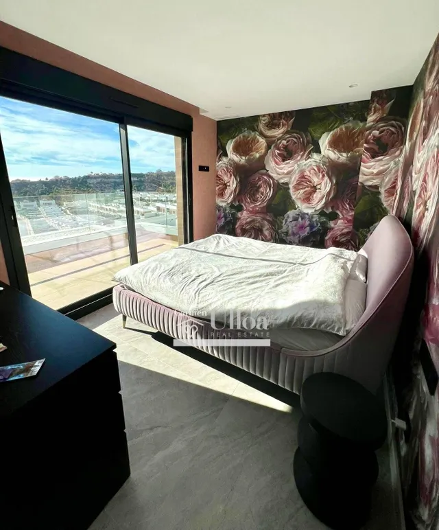 EXCLUSIVA VILLA EN FINESTRA ZONA CAMPANA GARDEN - foto 3