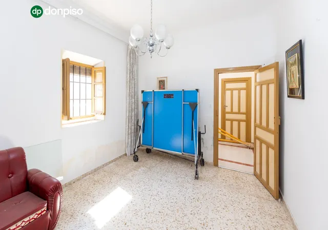 ¡CASA EN UNA SOLA PLANTA, CREA TU VIVIENDA IDEAL EN ALBOLOTE! Casa en una sola planta con patio, garaje y un gran potencial. — 13
