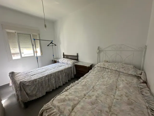 Venta de dos viviendas en una misma parcela en Roquetas de Mar pueblo, Almería. — 16