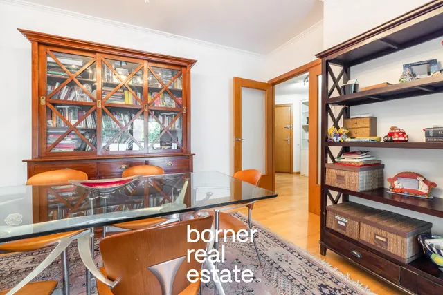 Piso en venta en Calle de Josep Puig i Cadafalch — 12