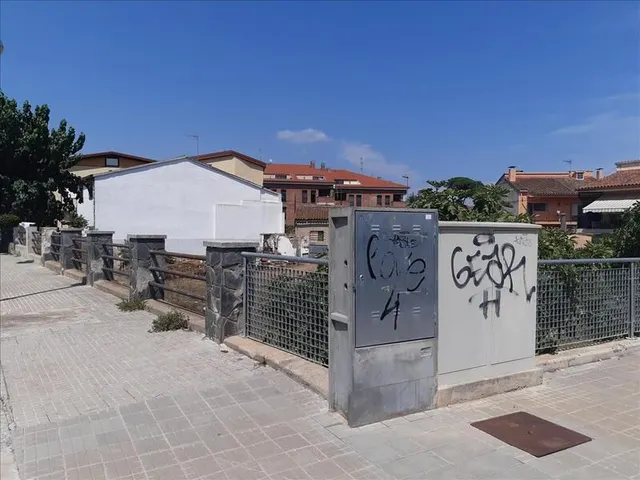 SOLAR URBANO PARA PROMOCIÓN RESIDENCIAL — 8
