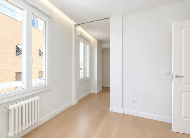 Piso 4 habitaciones 170m² en venta - Metro bilbao — 36